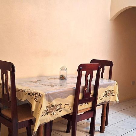 Soufrière Sleeping Bueaty Gest House酒店 外观 照片
